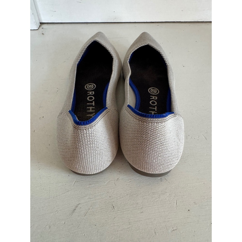 Rothy's The Point Flats in light gray - Picture 8 of 11